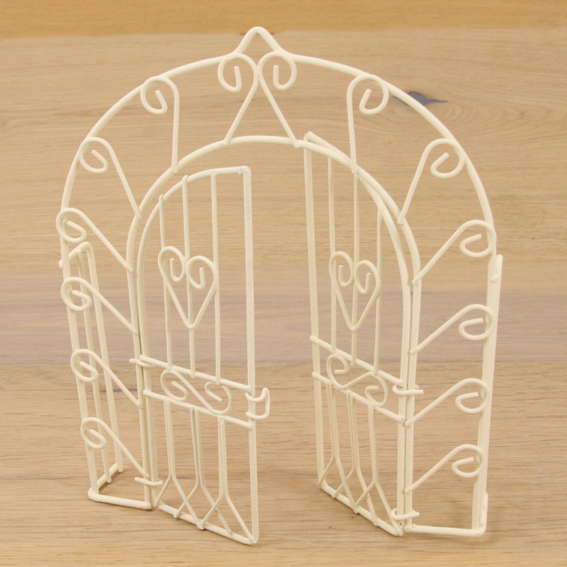 Arco con puertas, blanco